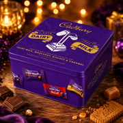 Cadbury Dairy Milk Mixed Chunks Tin Csokoládé Válogatás Fémdobozban 300 g