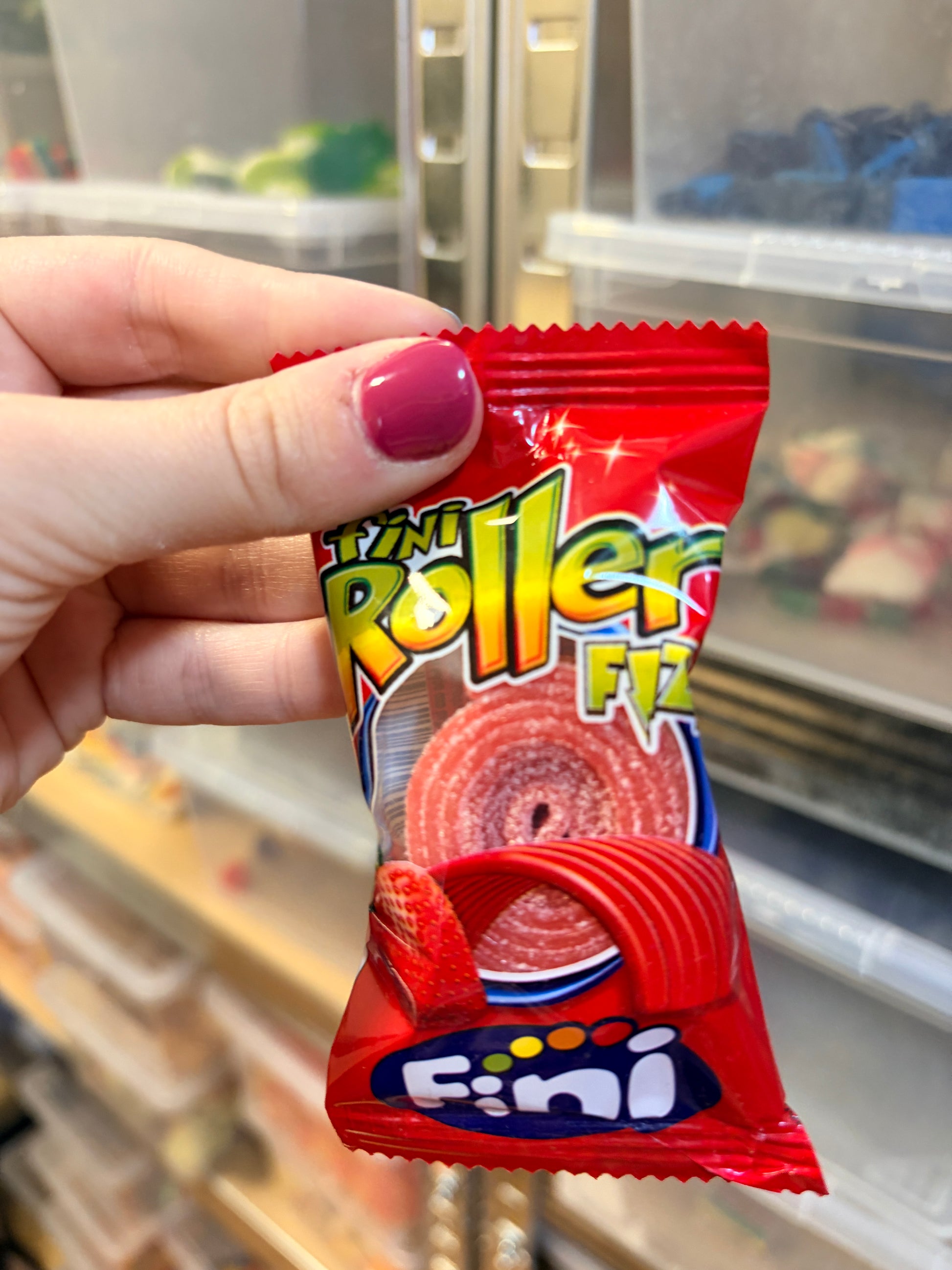 Fini Roller Savanyú Epres Gumicukor (20g)
