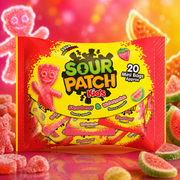 Sour Patch Kids Strawberry & Watermelon savanyú eper- és görögdinnyeízű rágós cukorka mini tasakok 350 g – Treatsize